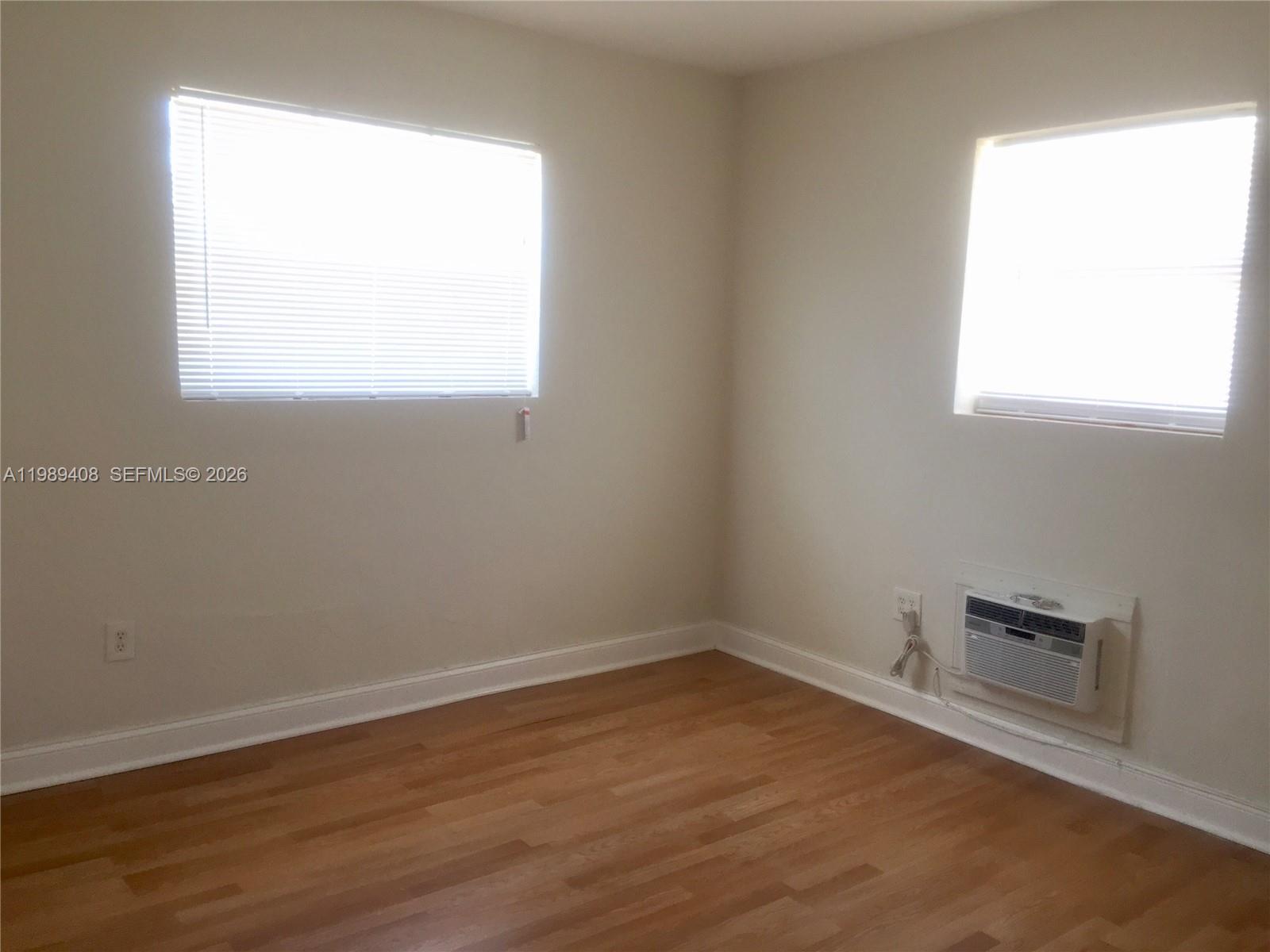 WILDWOOD RIVER VILLAS CON - Residential Lease