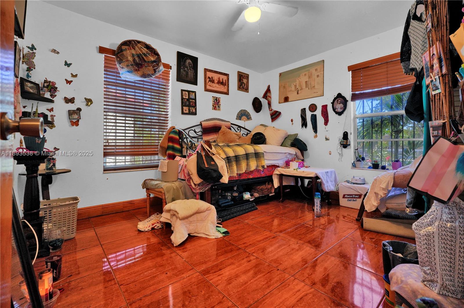 PRINCETONIAN WEST - Residential