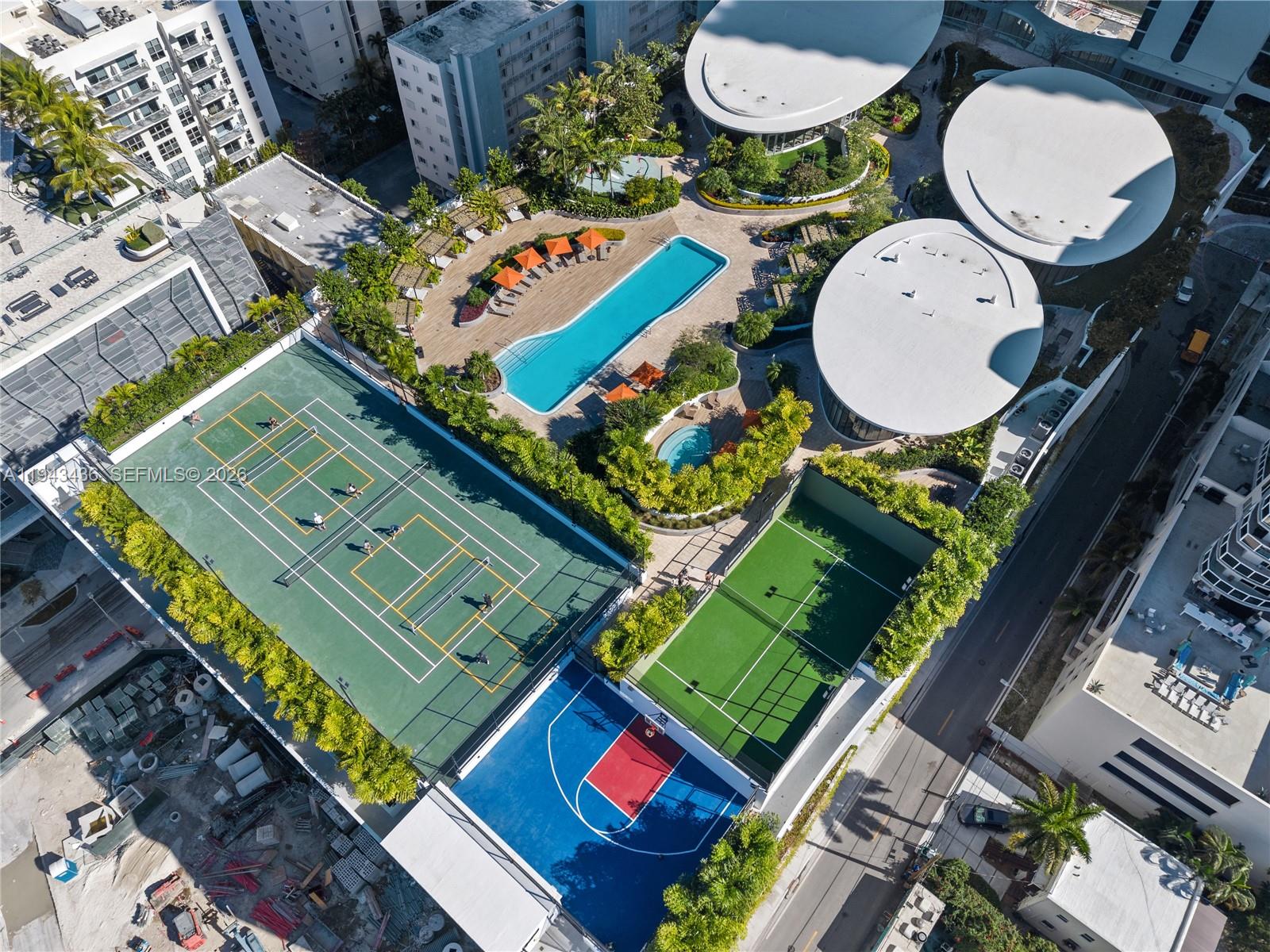 ARIA RESERVE - Residential Lease