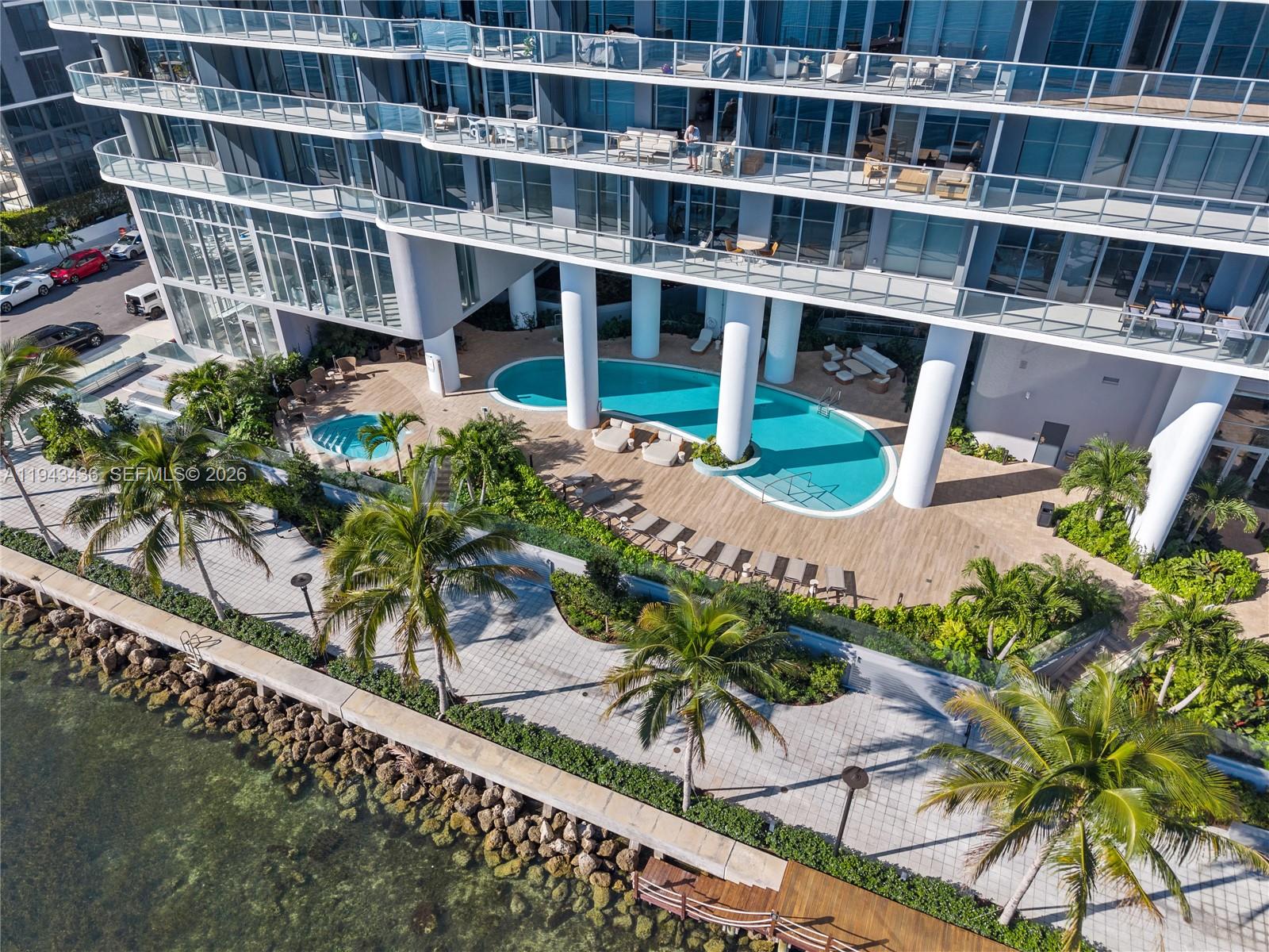 ARIA RESERVE - Residential Lease