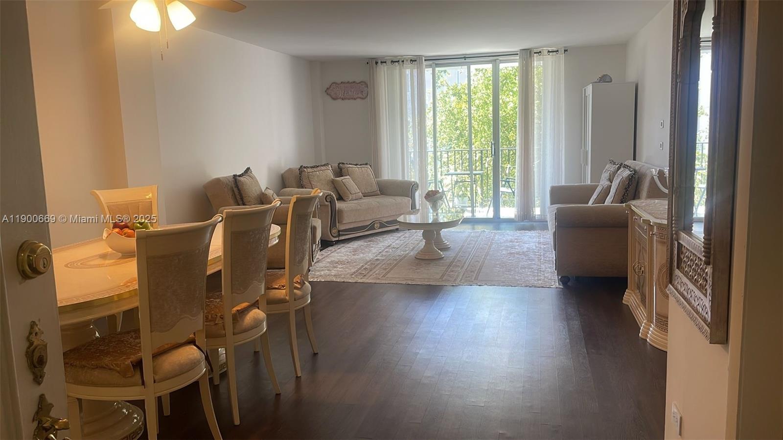 LONGWOOD TOWERS CONDO - Residential Lease