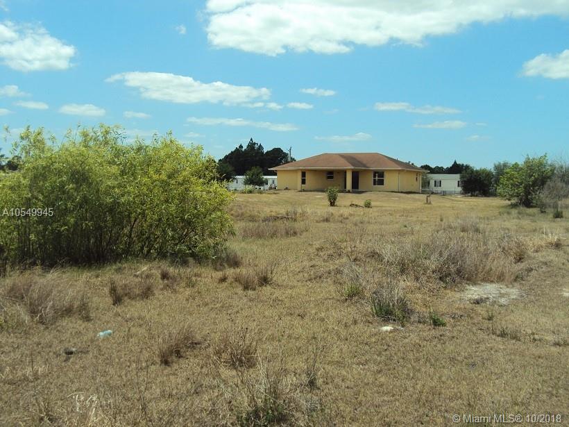 MONTURA RANCH - Residential