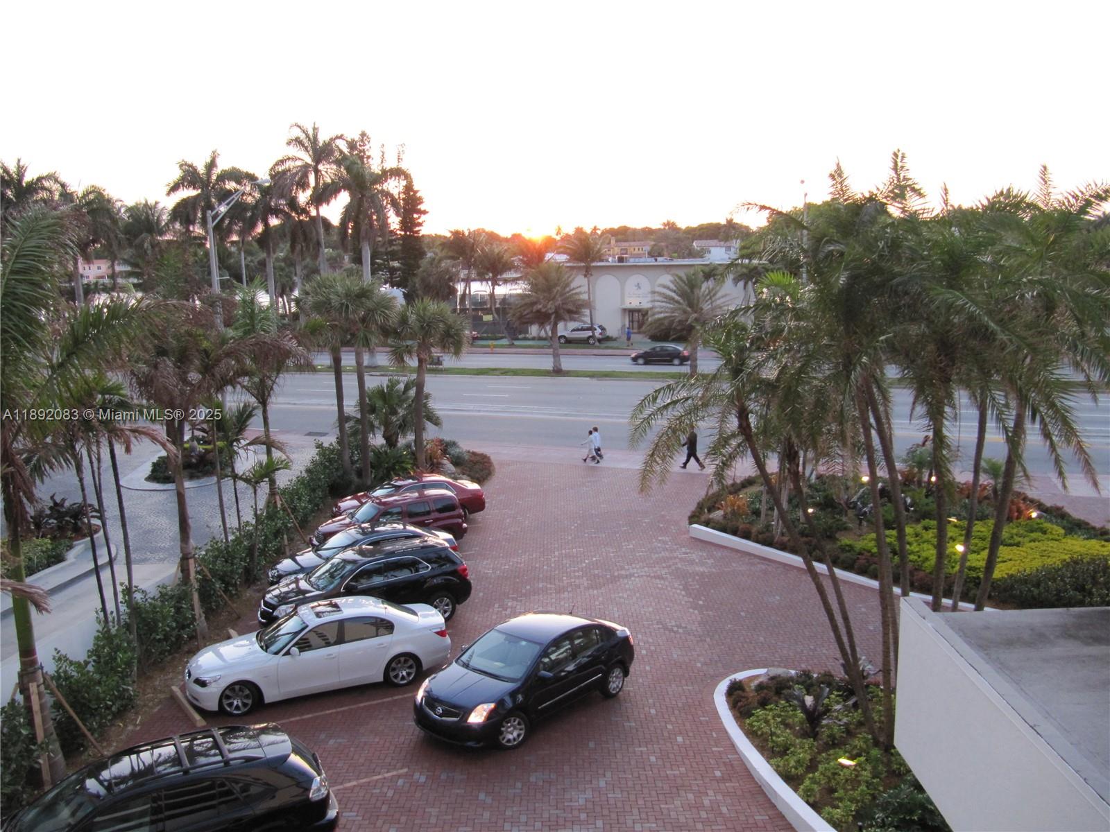 GALERIA CONDO - Residential Lease