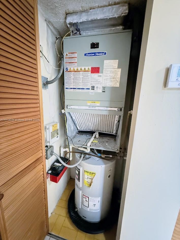 CASCADES OF LAUDERHILL - Residential