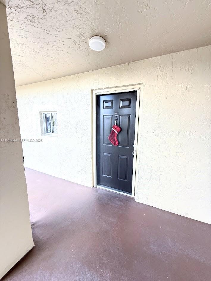 CASCADES OF LAUDERHILL - Residential