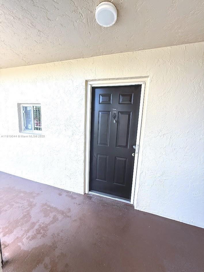 CASCADES OF LAUDERHILL - Residential