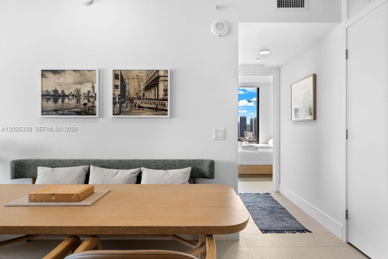 NATIIVO CONDO - Residential