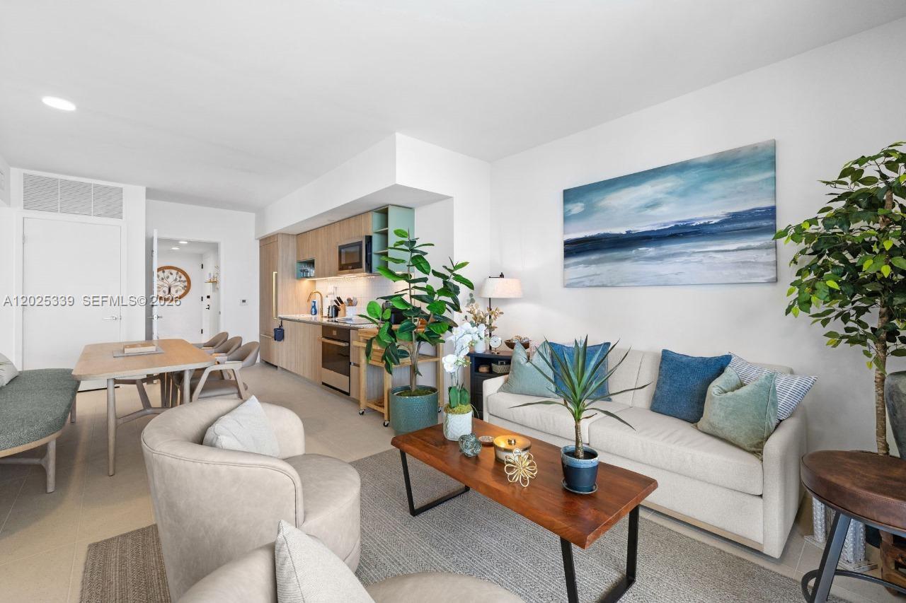 NATIIVO CONDO - Residential