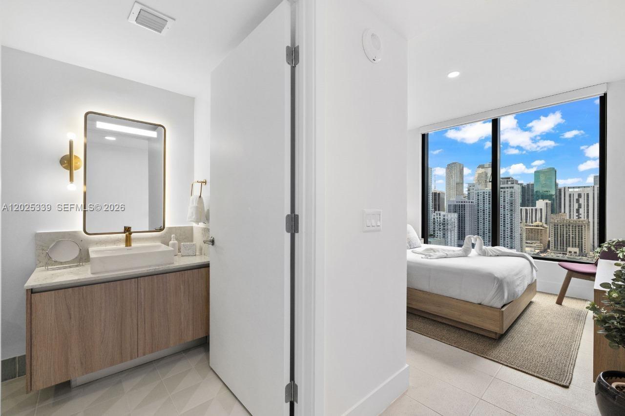 NATIIVO CONDO - Residential