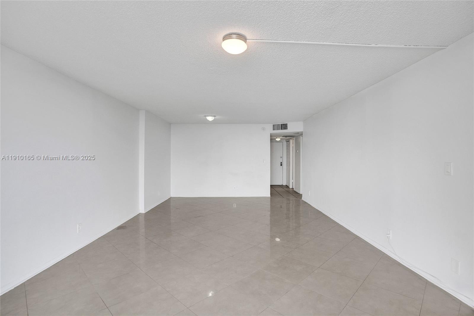 THE CLIPPER AT BISC COVE - Residential Lease