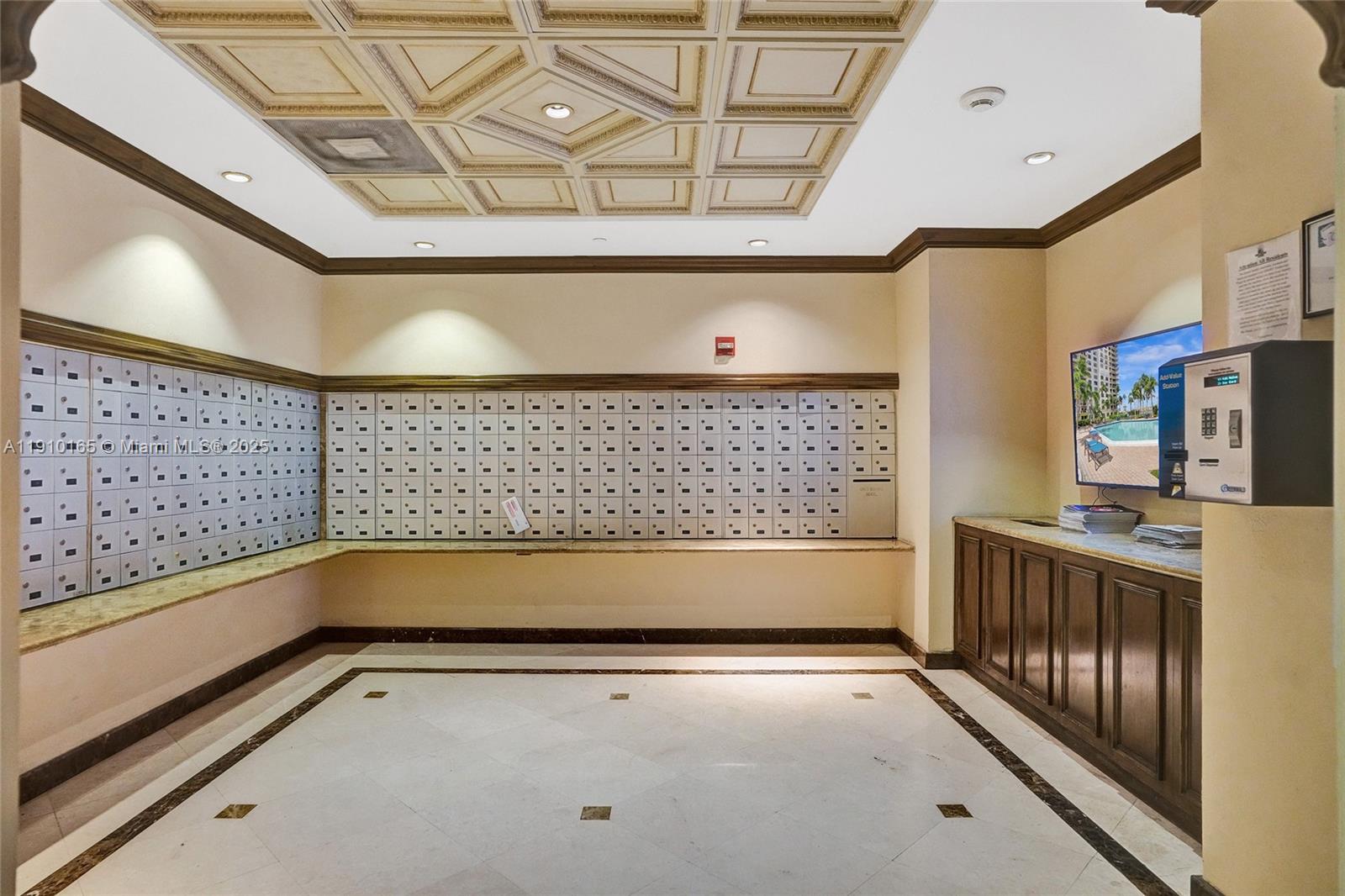 THE CLIPPER AT BISC COVE - Residential Lease