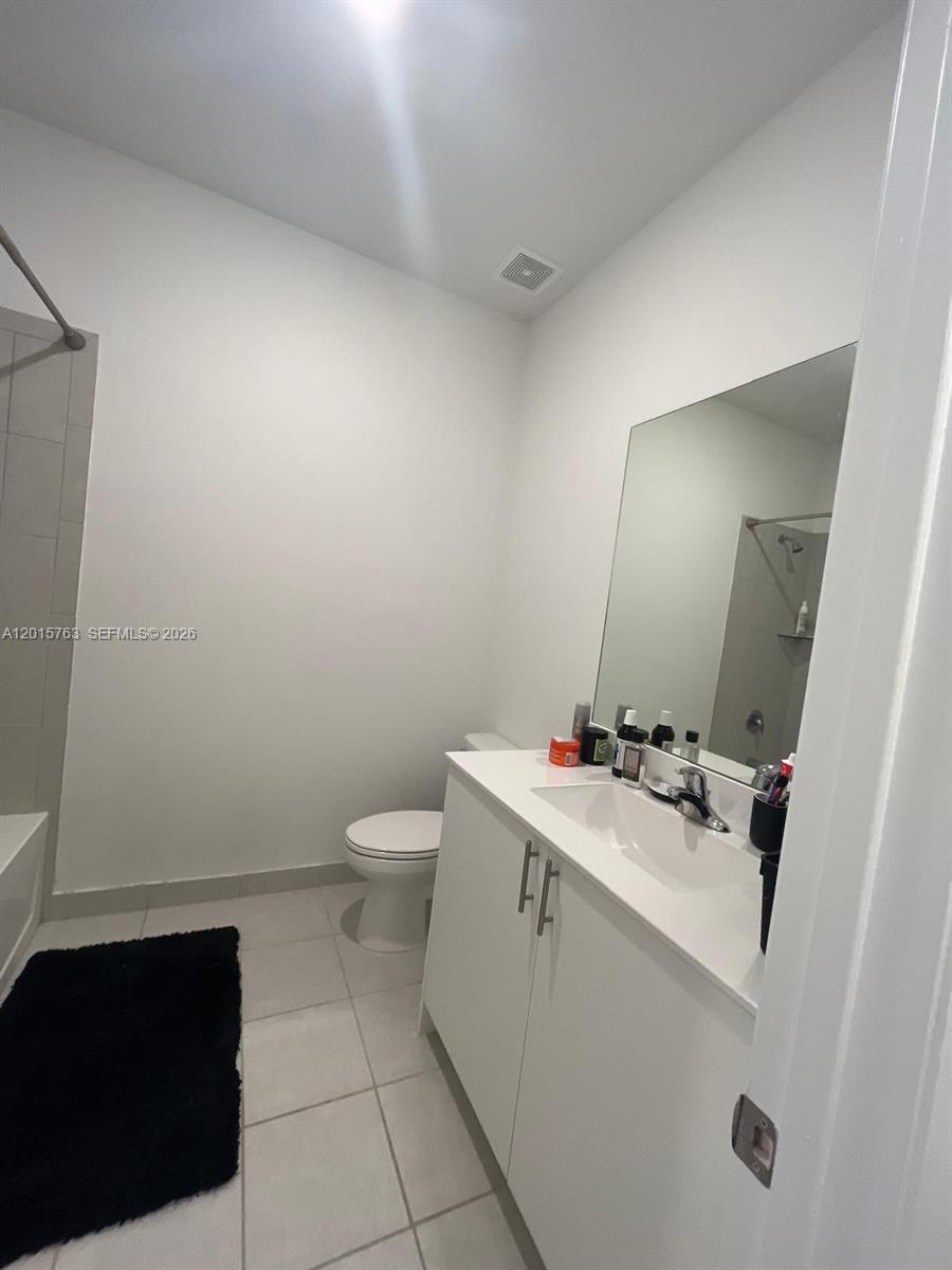 SILVER PALM RESIDENTIAL H - Residential