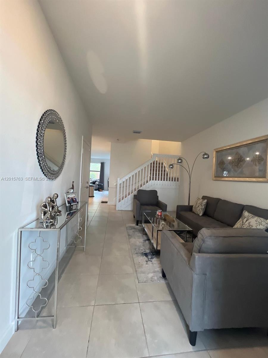 SILVER PALM RESIDENTIAL H - Residential