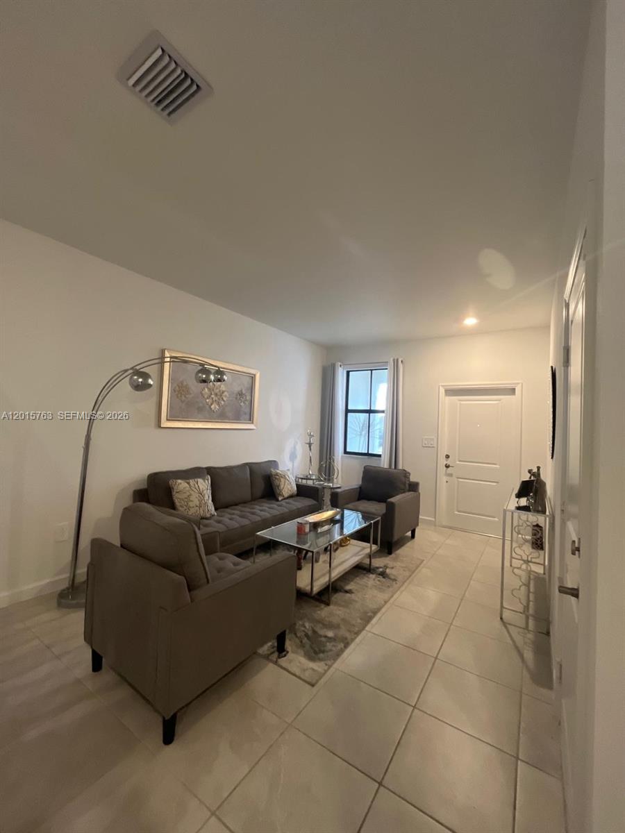 SILVER PALM RESIDENTIAL H - Residential