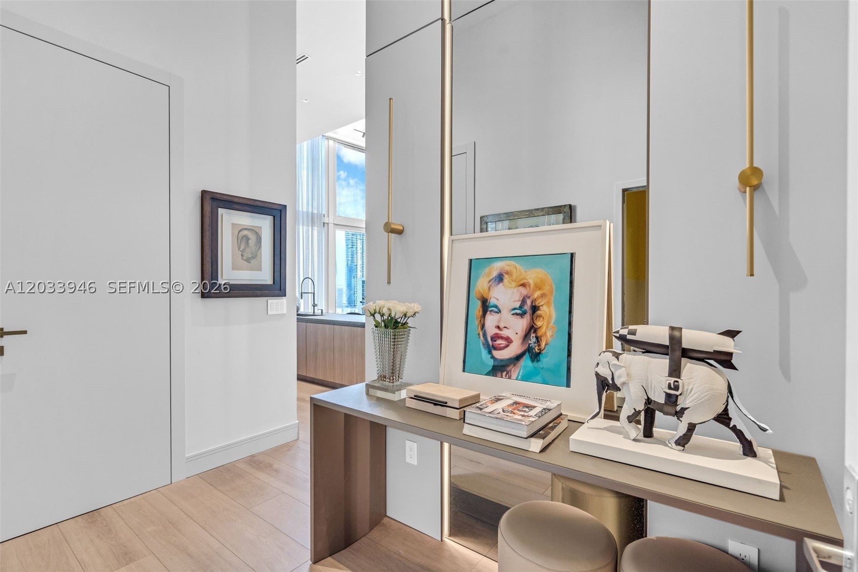 475 Brickell Ave 2215