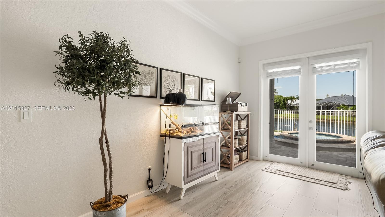 SAVANNAH ESTATES - Residential
