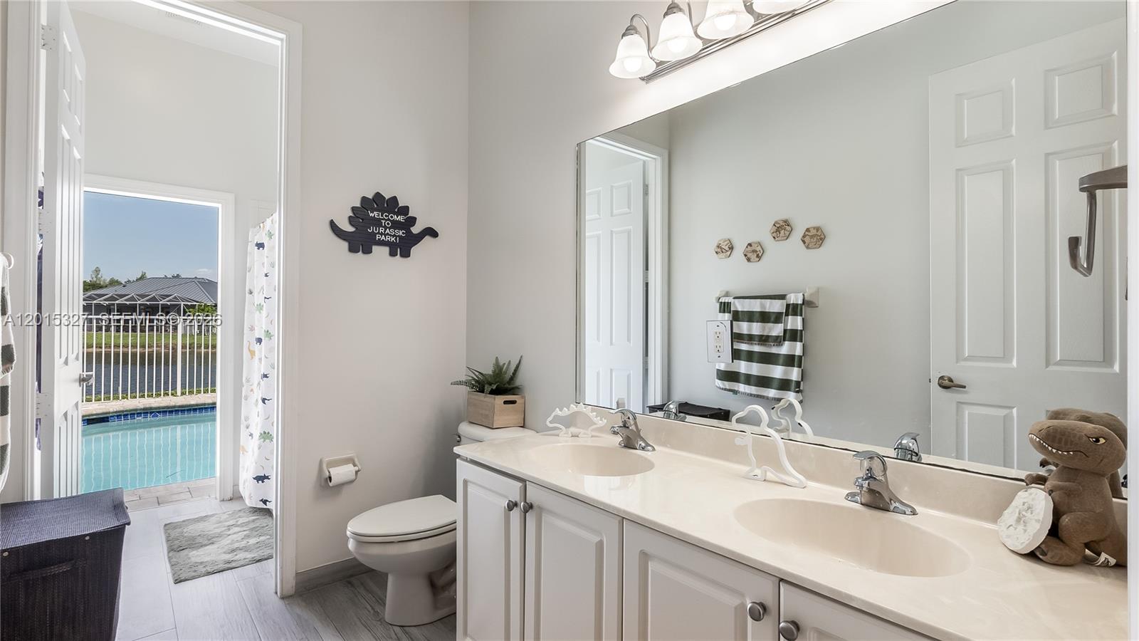 SAVANNAH ESTATES - Residential