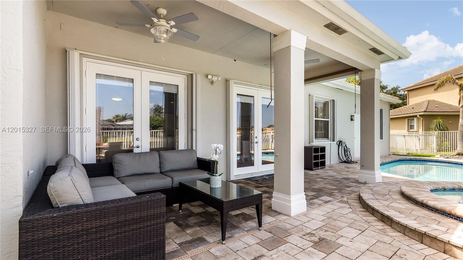 SAVANNAH ESTATES - Residential