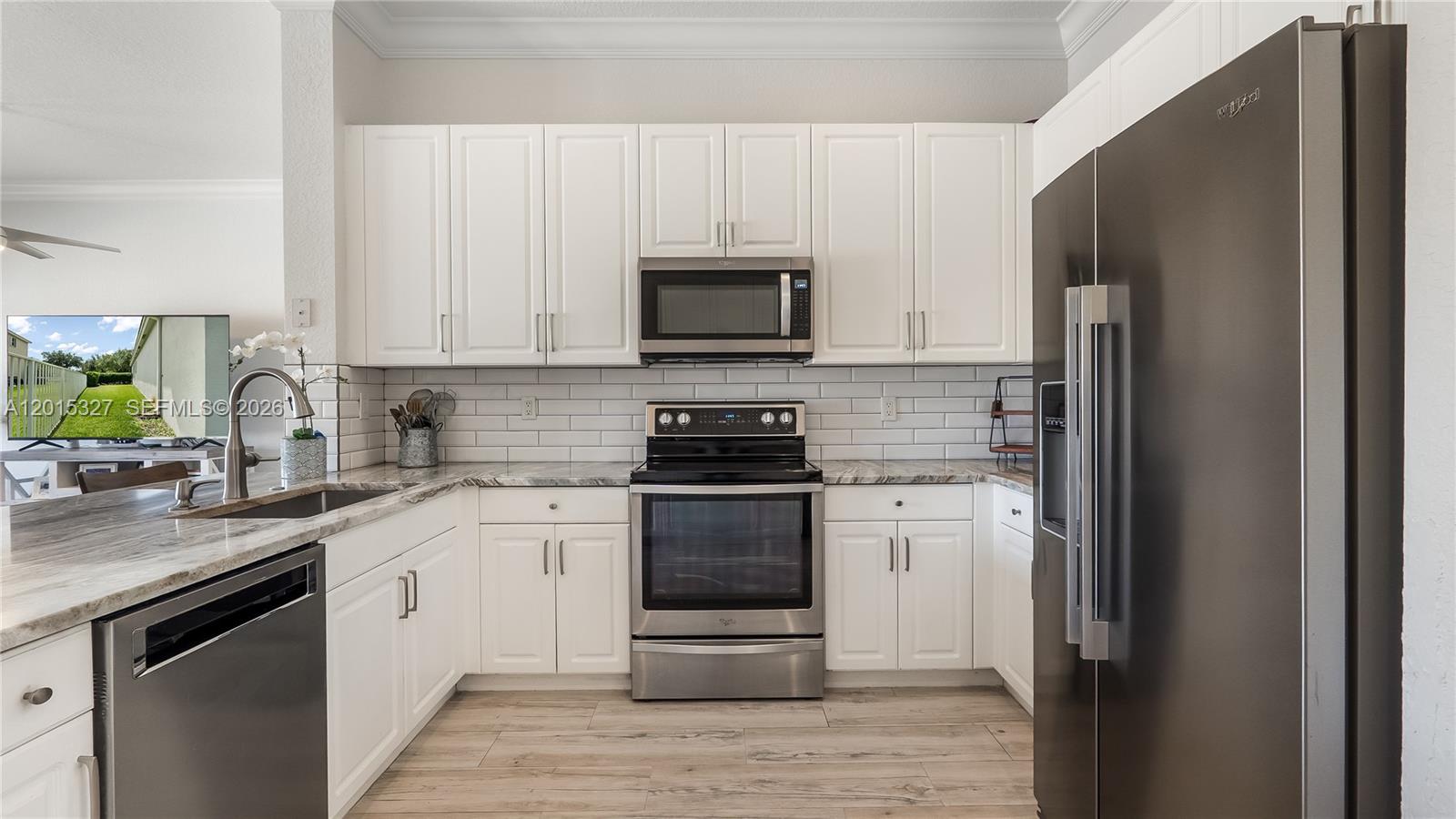 SAVANNAH ESTATES - Residential