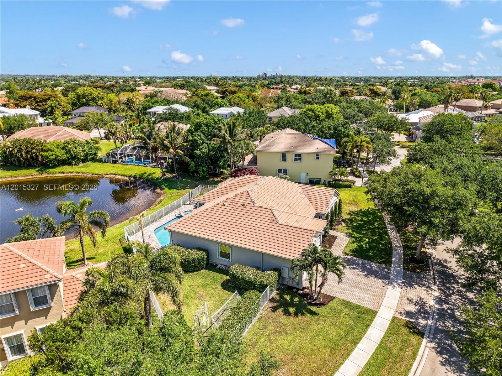 SAVANNAH ESTATES - Residential