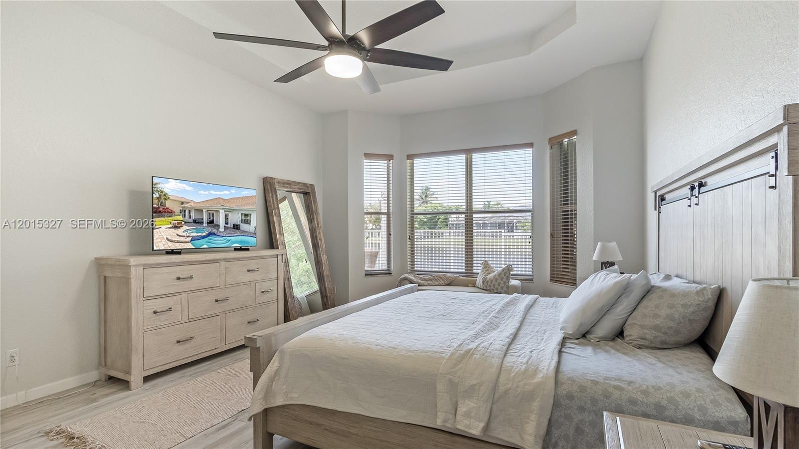 SAVANNAH ESTATES - Residential