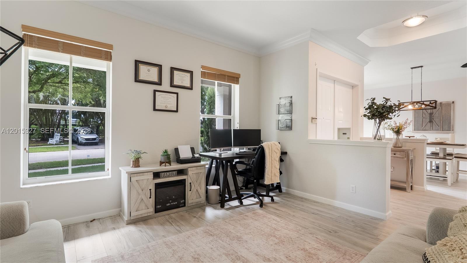 SAVANNAH ESTATES - Residential