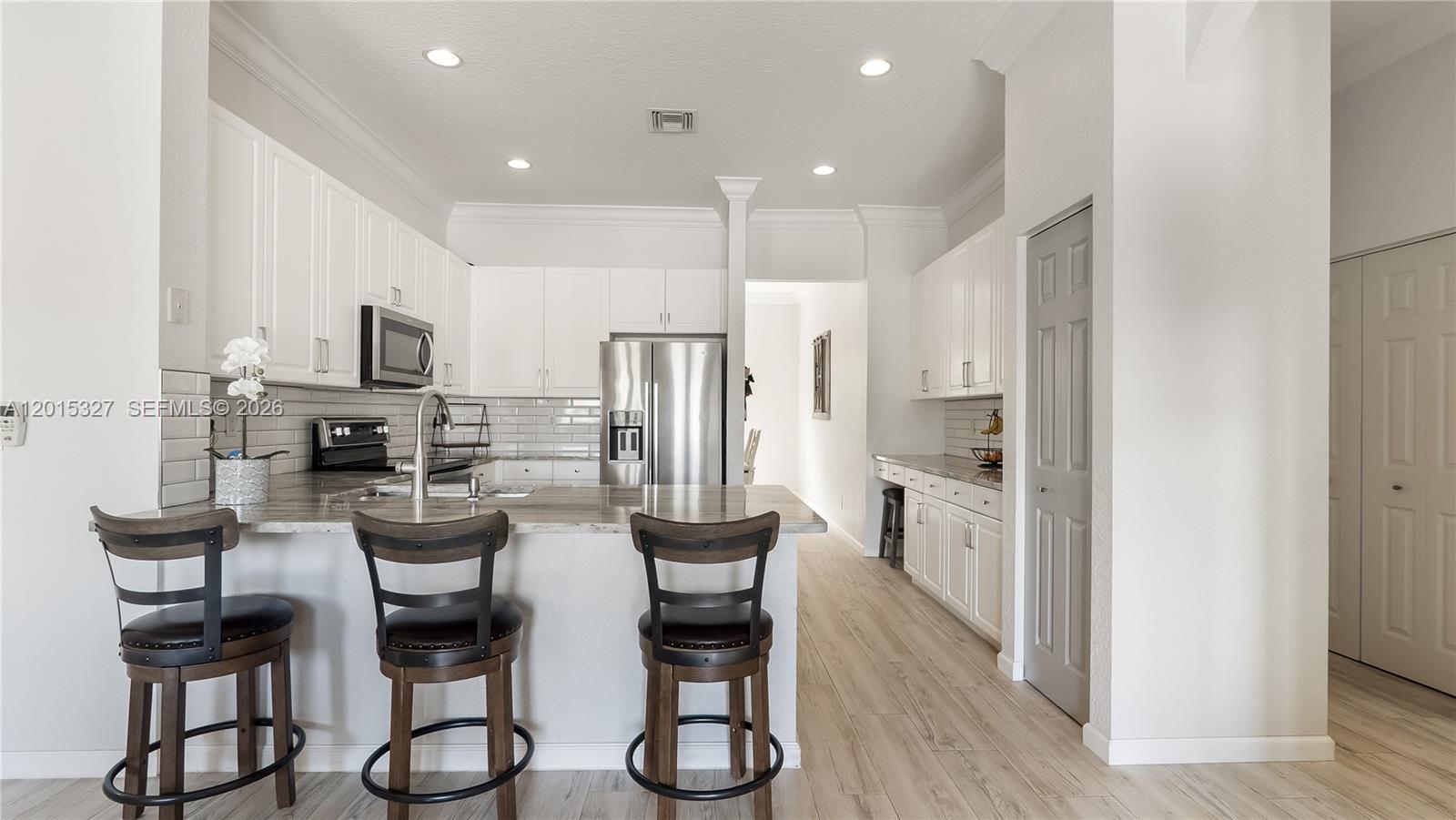 SAVANNAH ESTATES - Residential