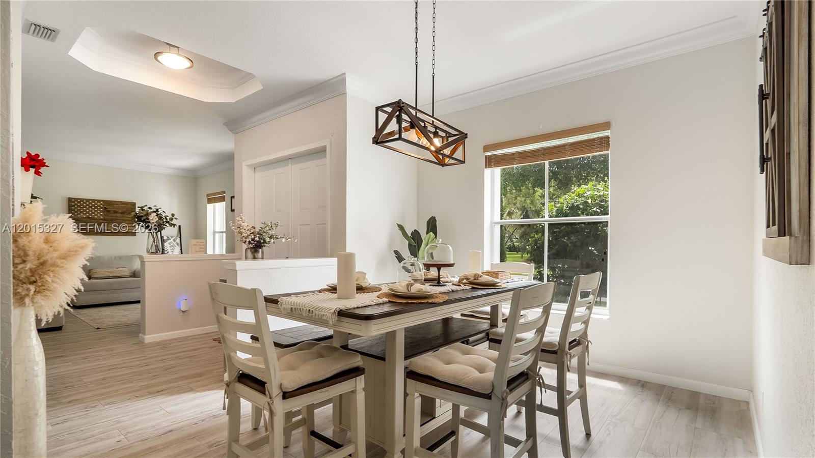 SAVANNAH ESTATES - Residential