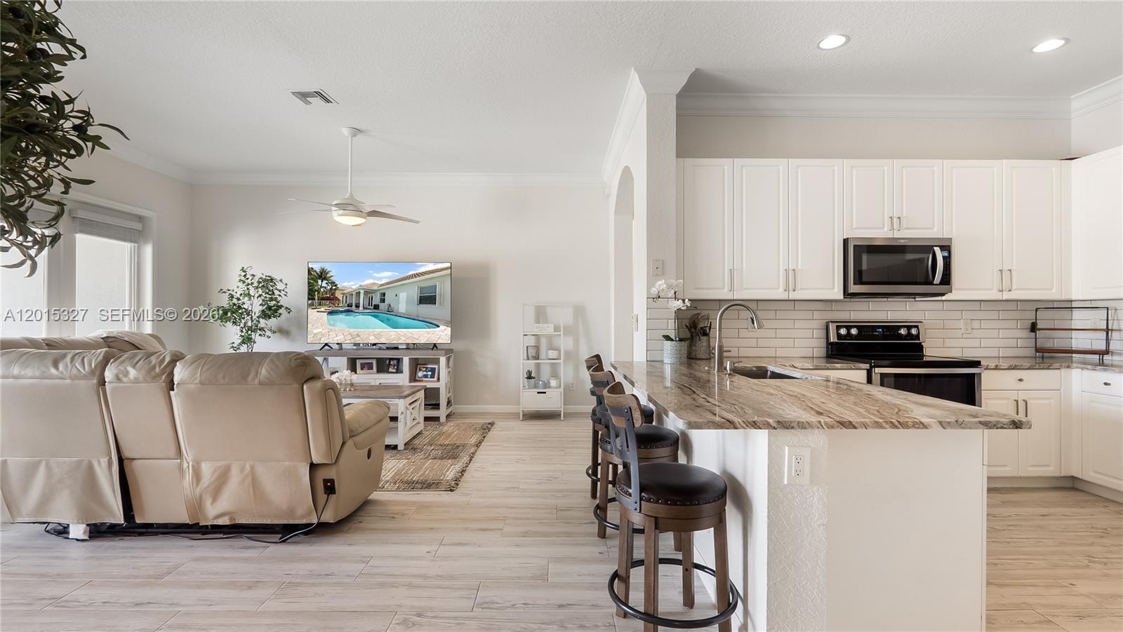 SAVANNAH ESTATES - Residential