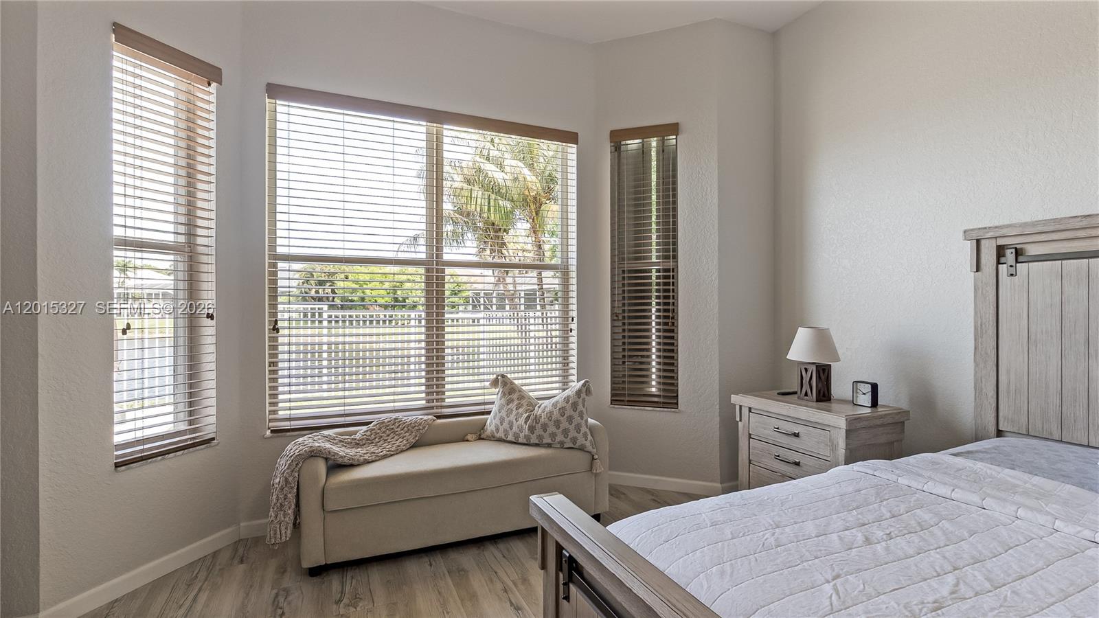 SAVANNAH ESTATES - Residential