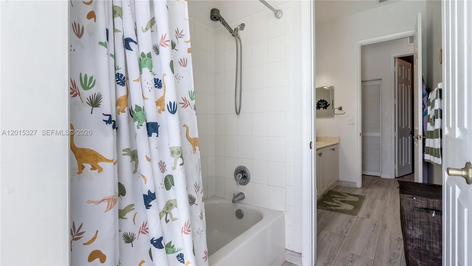 SAVANNAH ESTATES - Residential