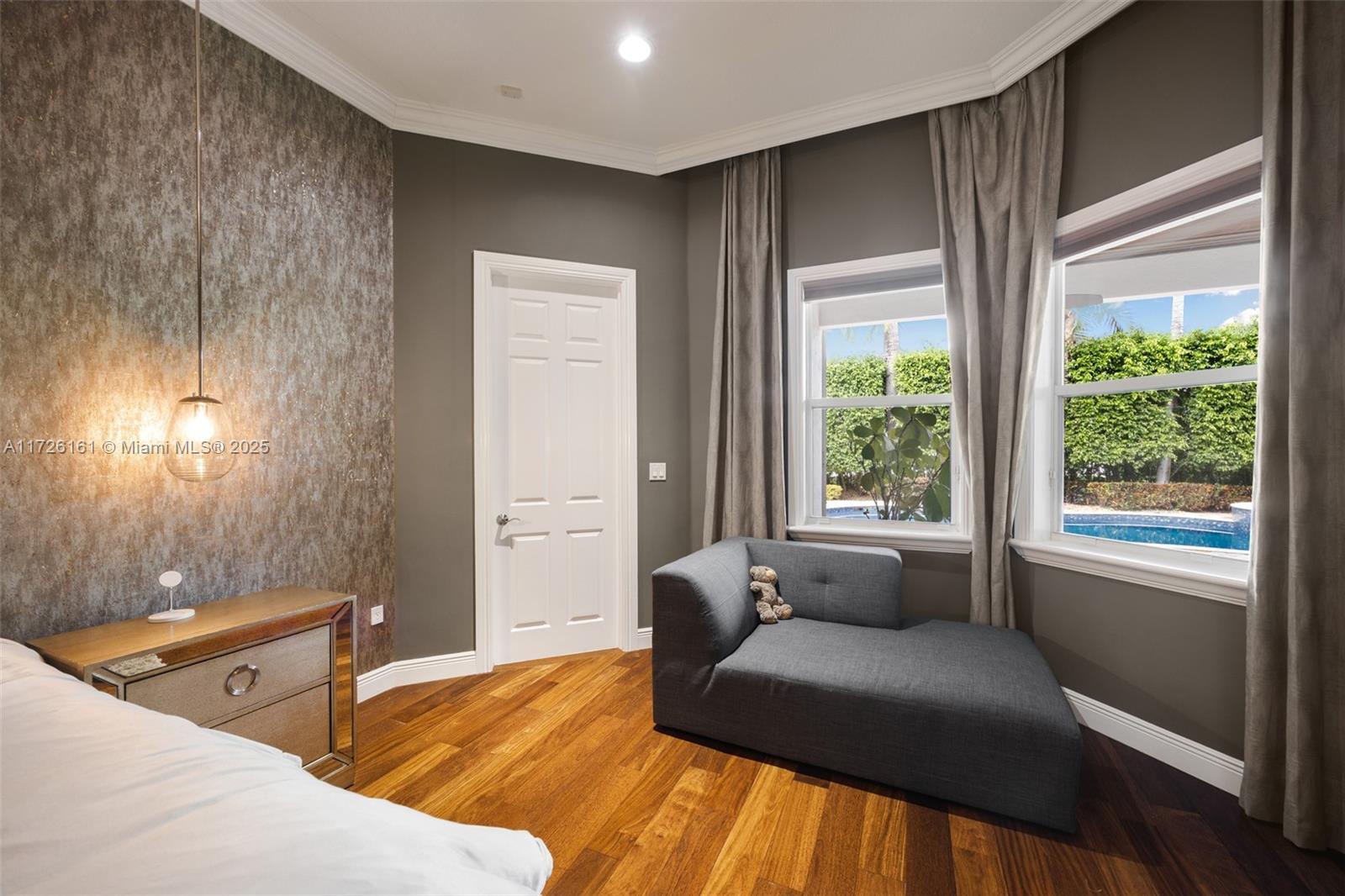 GORDON ESTATES - Residential