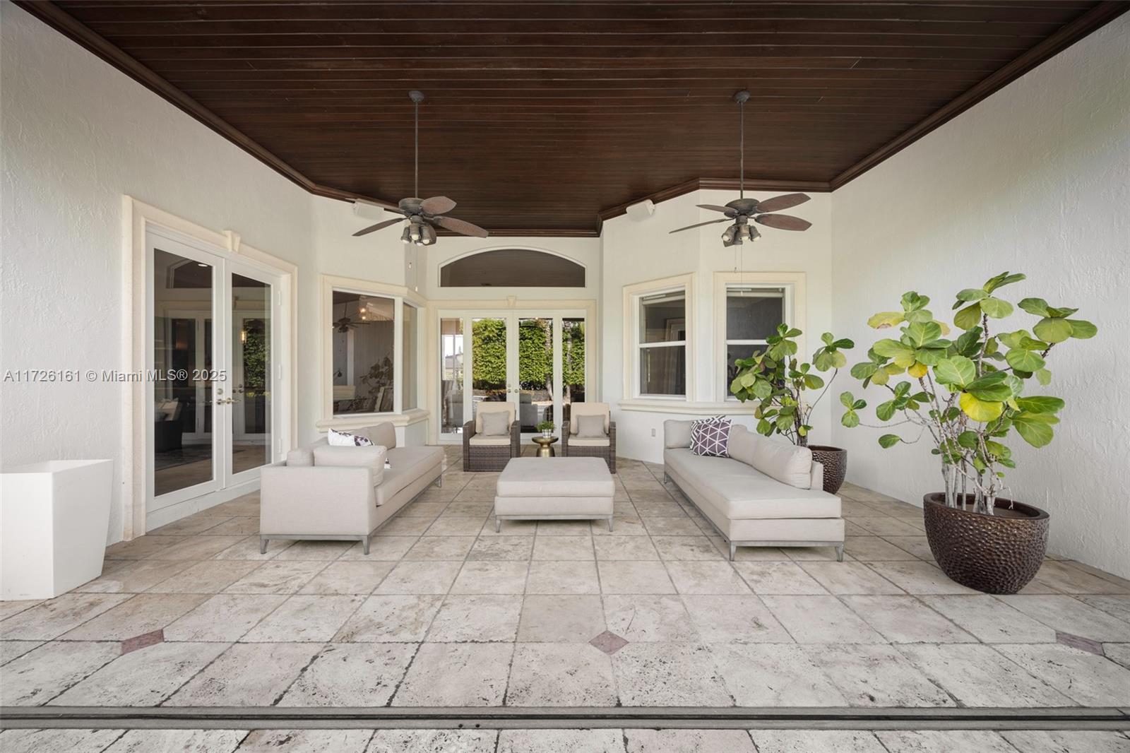 GORDON ESTATES - Residential