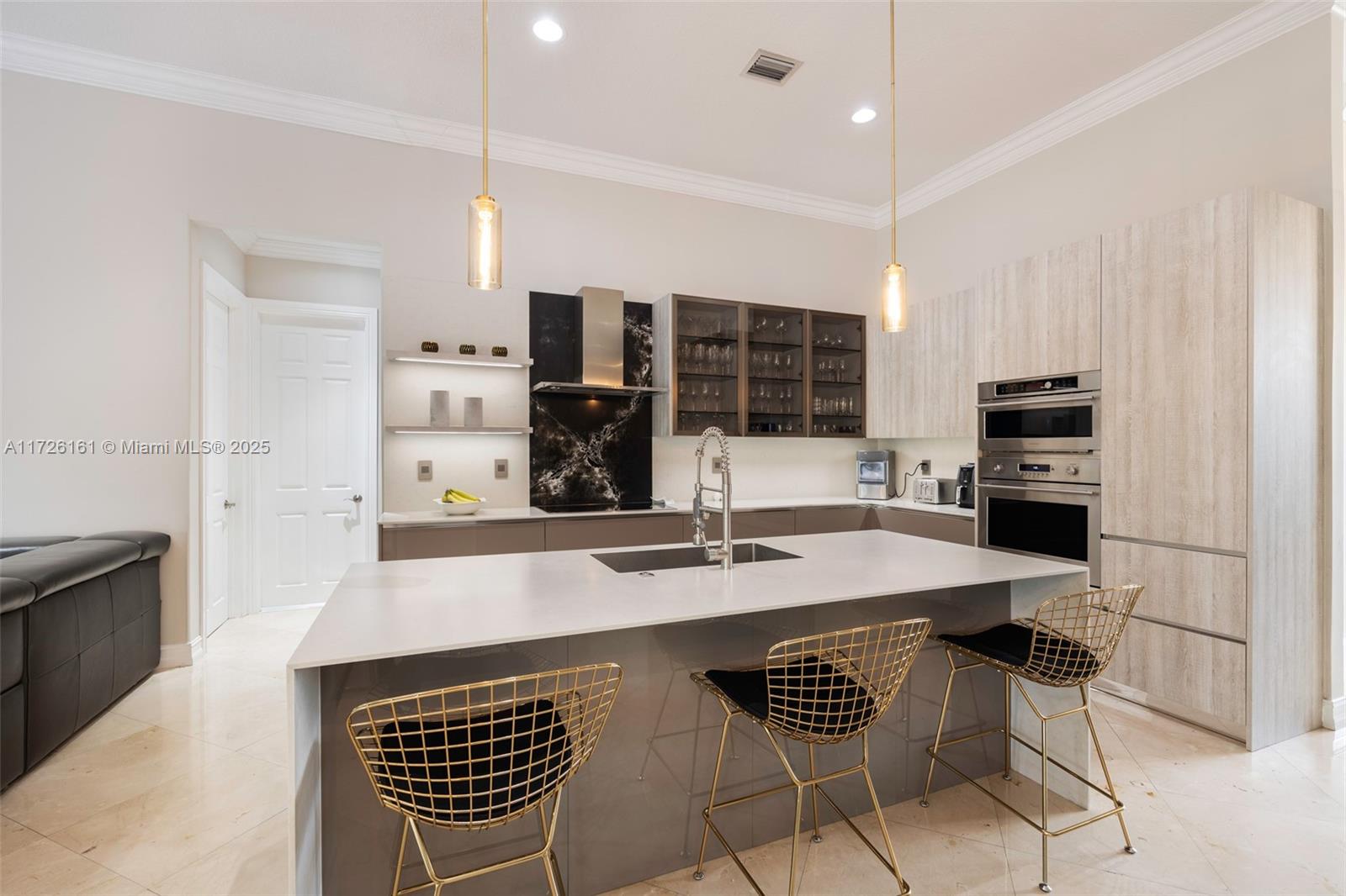 GORDON ESTATES - Residential
