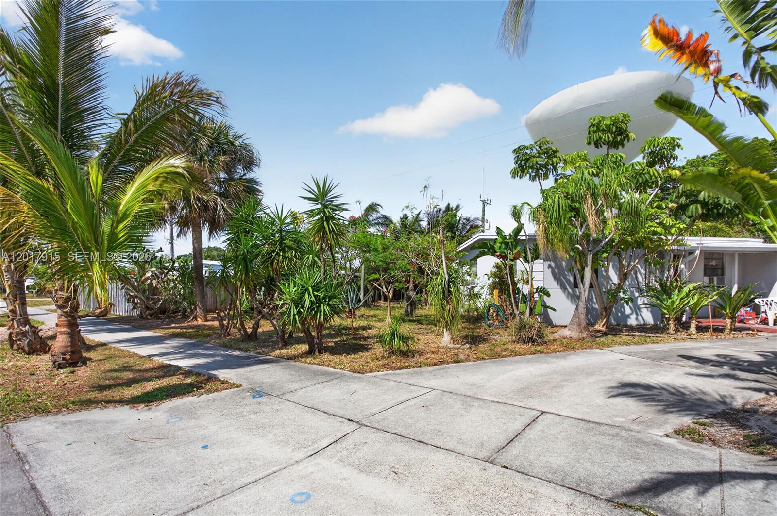 POMPANO BEACH HIGHLANDS - Residential