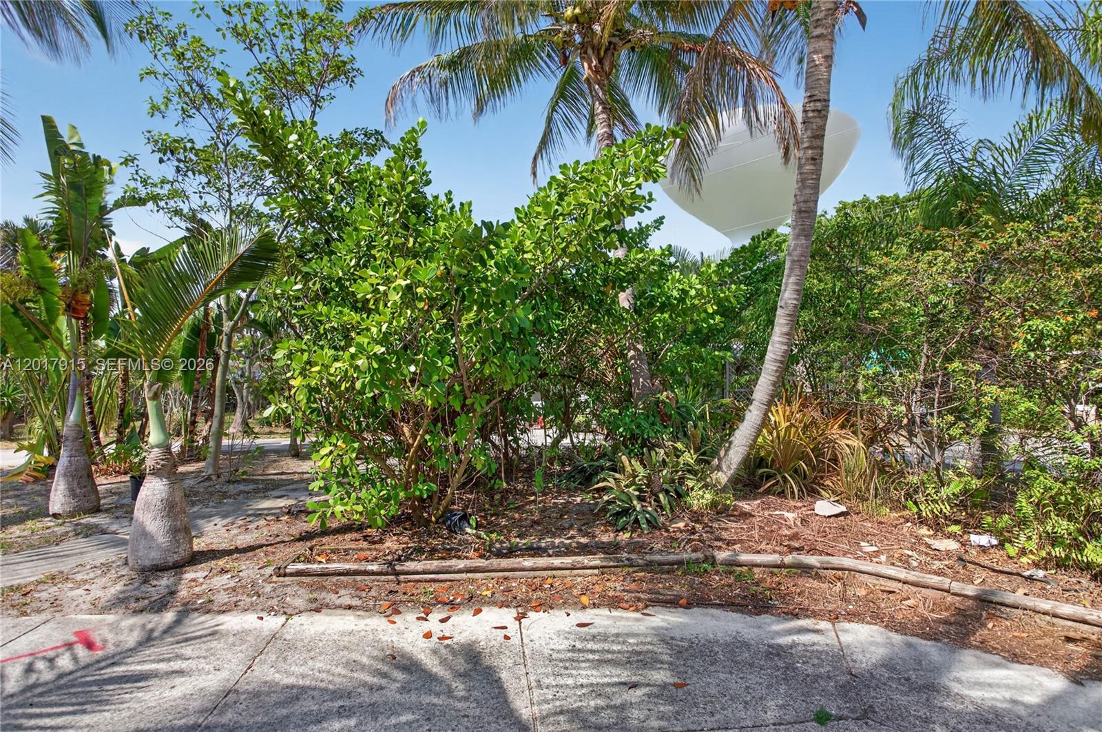 POMPANO BEACH HIGHLANDS - Residential