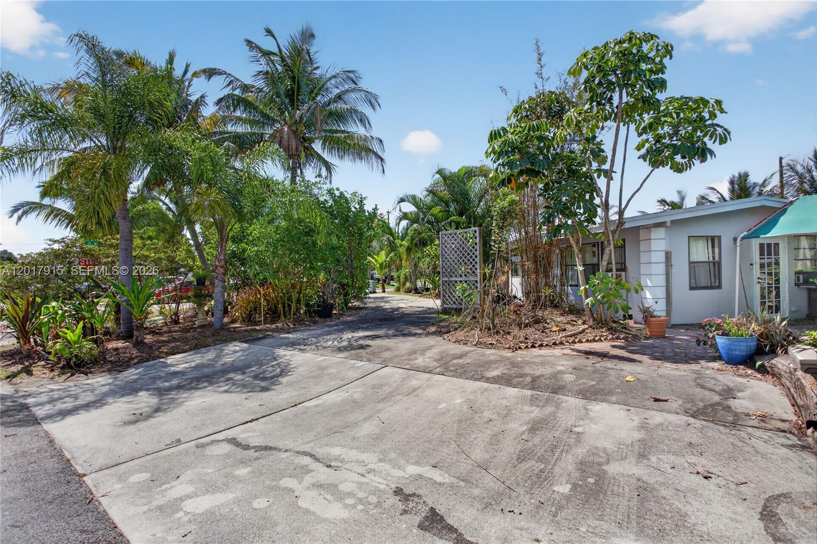 POMPANO BEACH HIGHLANDS - Residential