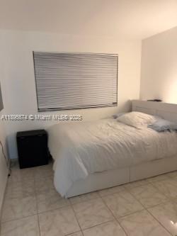 THE COURTS AT KENDALL CON - Residential Lease