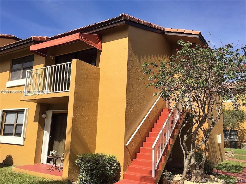 THE COURTS AT KENDALL CON - Residential Lease