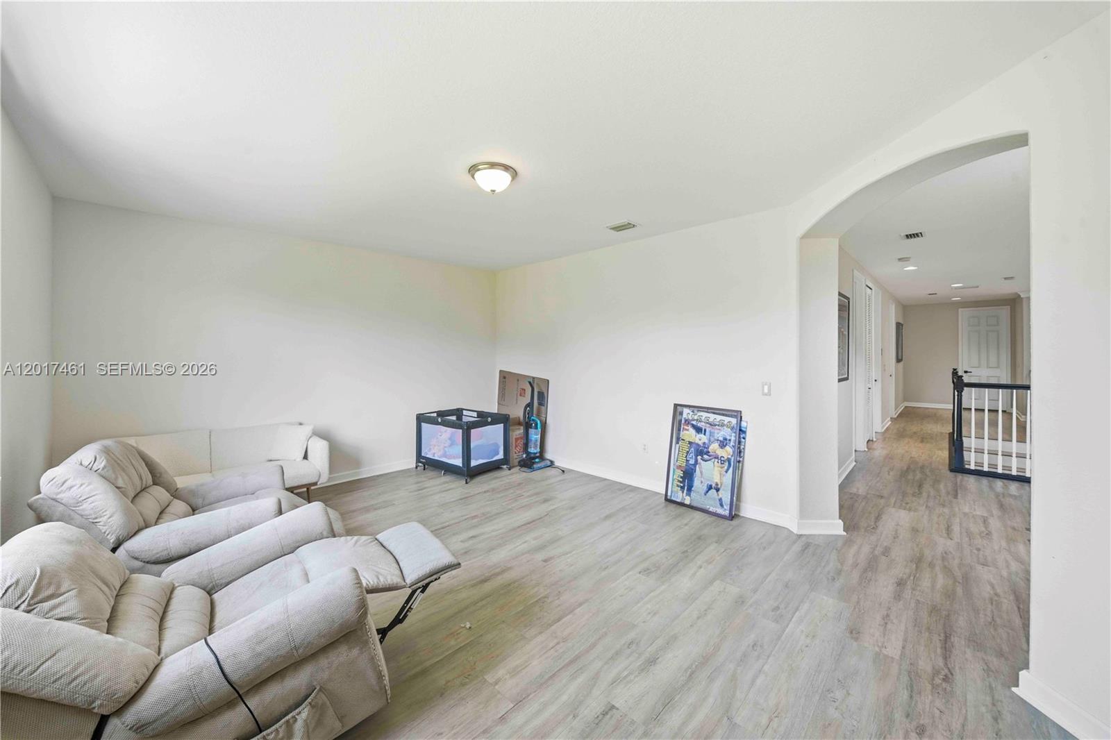 HARBOUR LAKES ESTATES - Residential