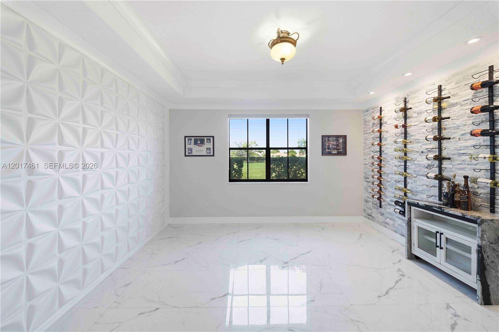 HARBOUR LAKES ESTATES - Residential