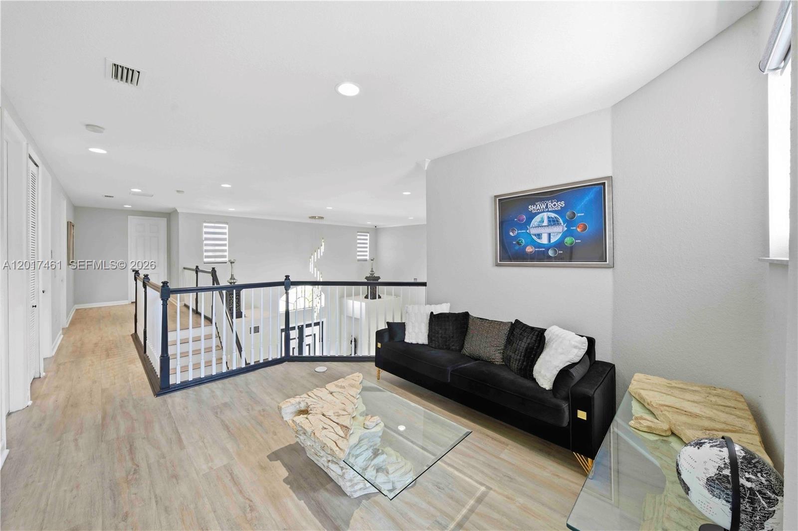HARBOUR LAKES ESTATES - Residential