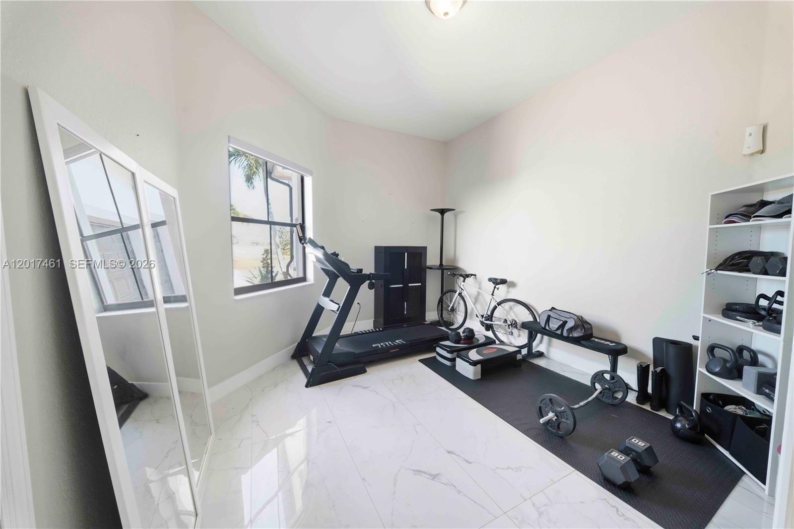 HARBOUR LAKES ESTATES - Residential