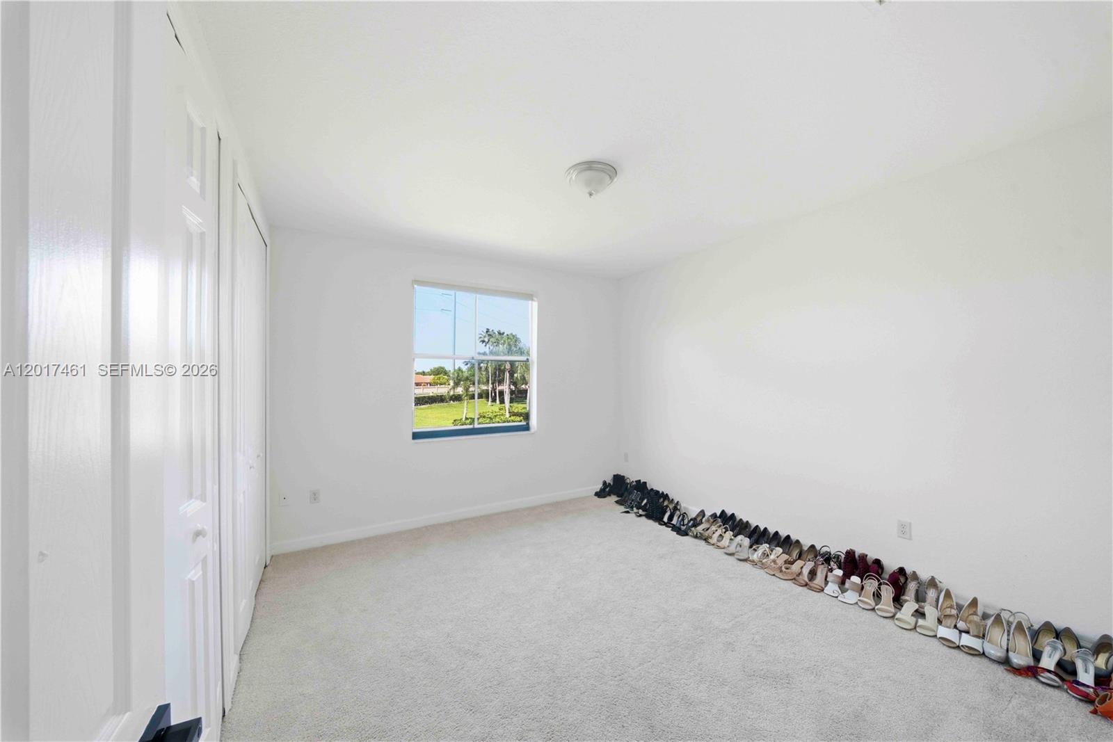 HARBOUR LAKES ESTATES - Residential