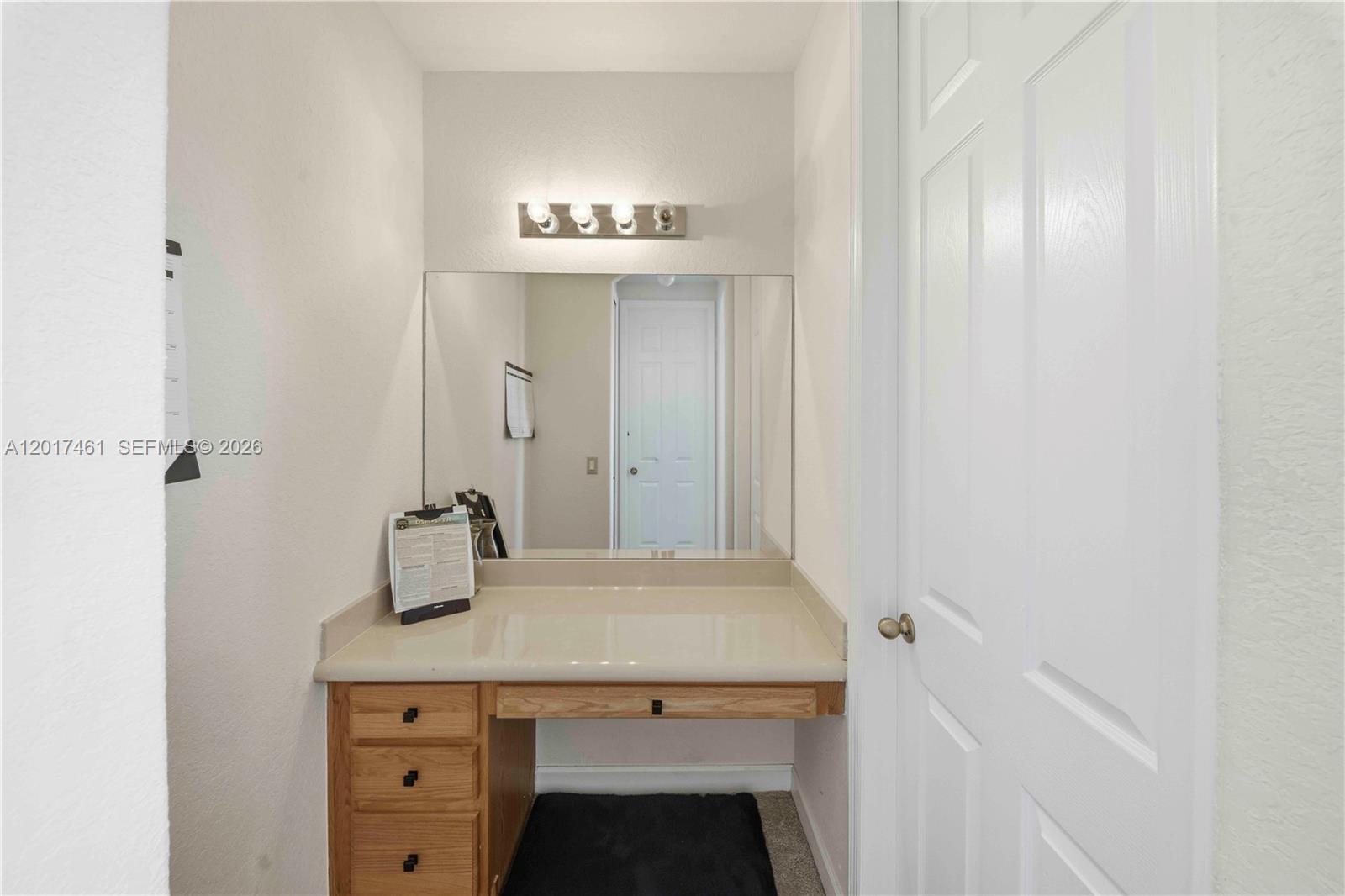 HARBOUR LAKES ESTATES - Residential