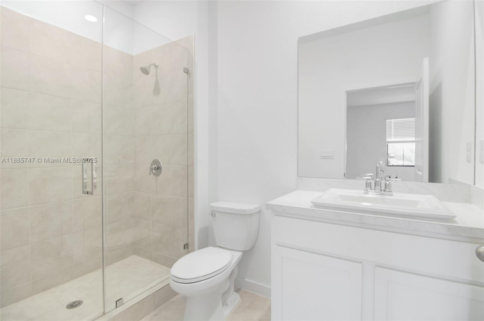 HIGHLAND OAKS - Residential Lease