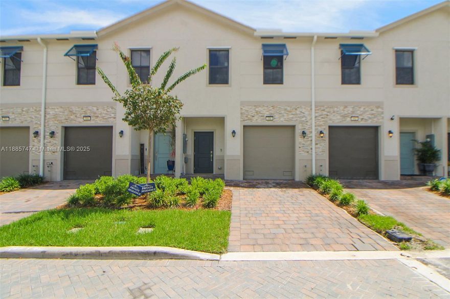 Experience modern living in this stylish 3-bedroom, 2.5-bath townhome located in Highland Oaks, a new community in the heart of Pompano Beach. The home features an open layout with tile floors on the main level, laminate upstairs, and a well-appointed kitchen with stainless steel appliances. The primary suite offers a spacious walk-in closet, while the community provides a convenient location near shopping, dining, and major highways including I-95, Dixie Highway, and Federal Highway.