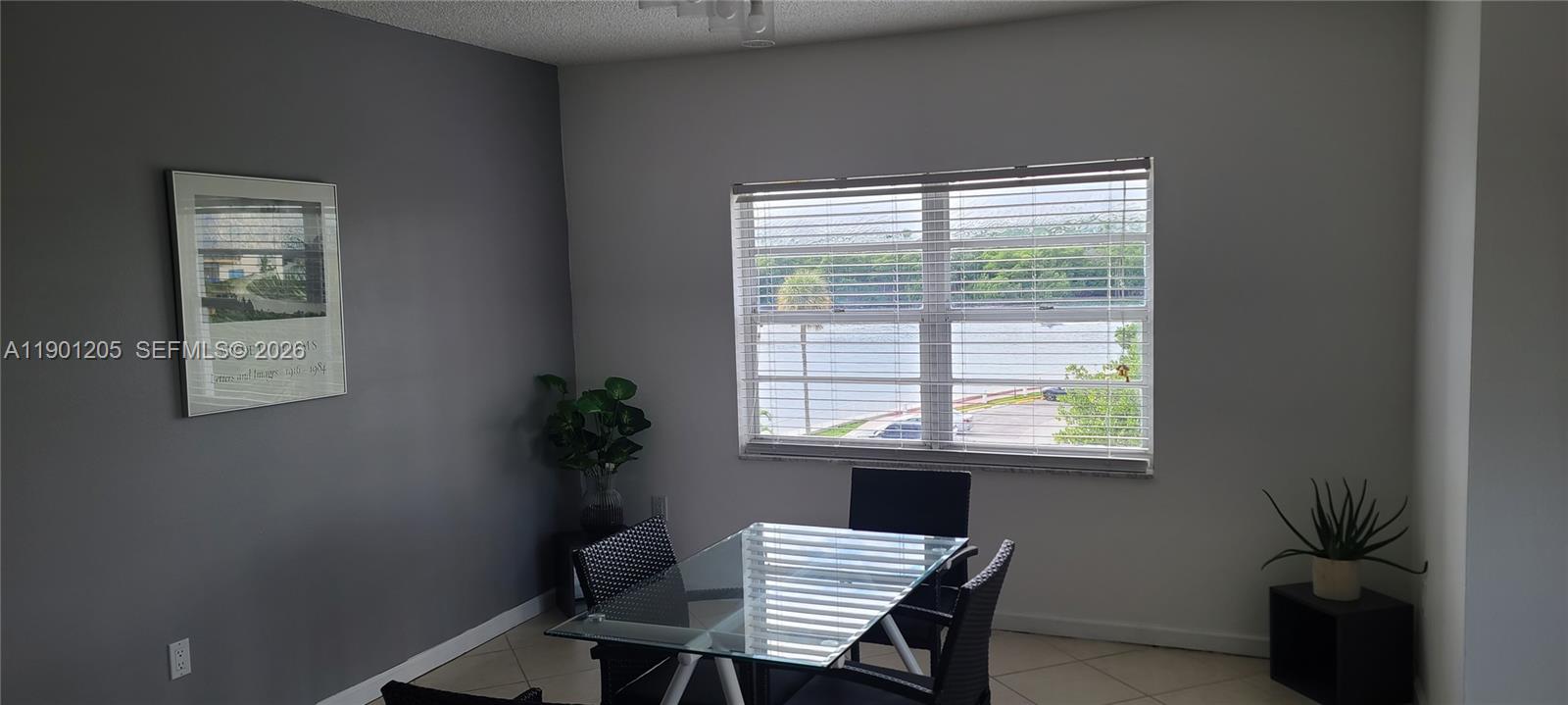 ARLEN HOUSE WEST CONDO - Residential