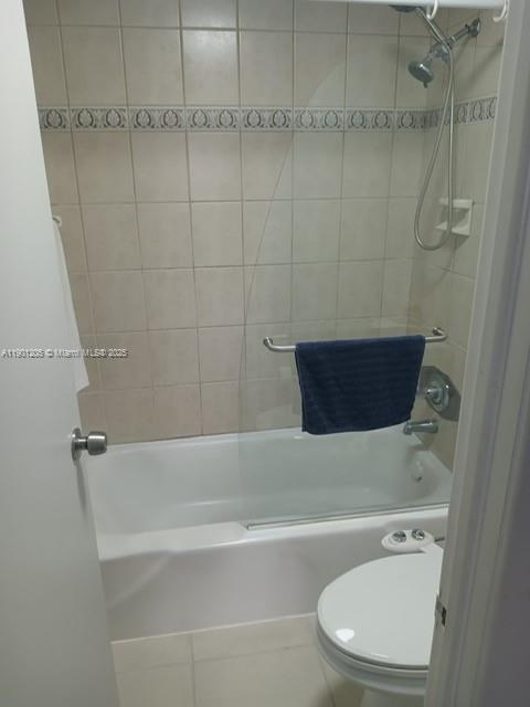 ARLEN HOUSE WEST CONDO - Residential