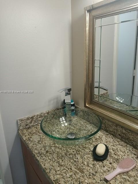 ARLEN HOUSE WEST CONDO - Residential